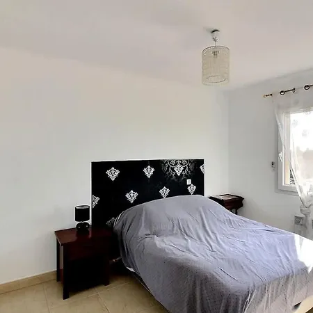 Spacieuse Maison Pour 6 Personnes, Proche Et Commerces * Valras-Plage