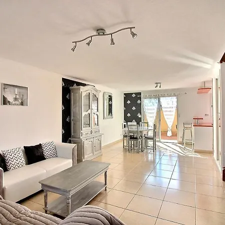 Spacieuse Maison Pour 6 Personnes, Proche Et Commerces * Valras-Plage