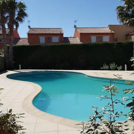 Spacieuse Maison Pour 6 Personnes, Proche Et Commerces Holiday home *